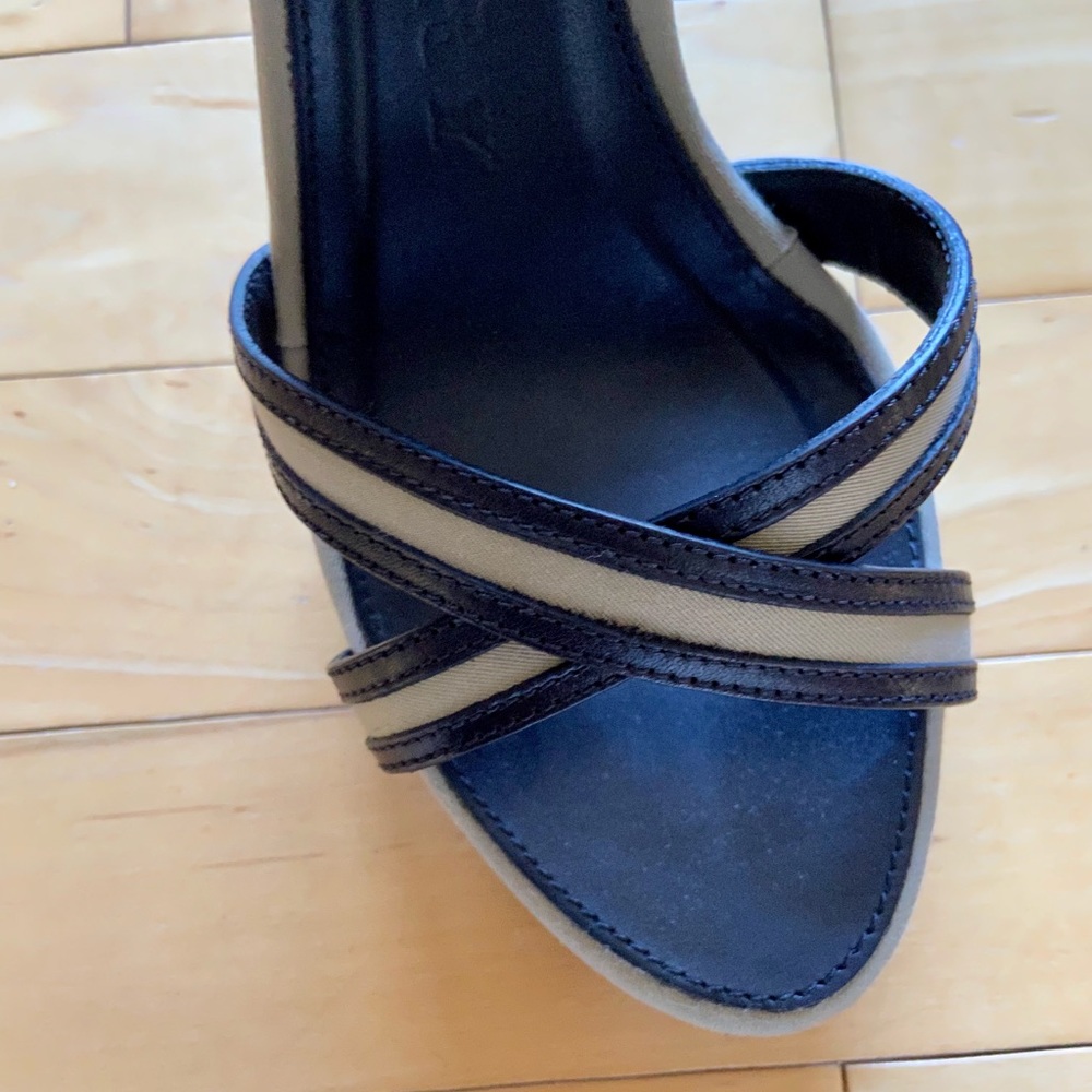 Burberry ankle strap heels! - Picture 3 of 5